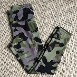 Zyia green camo LNT